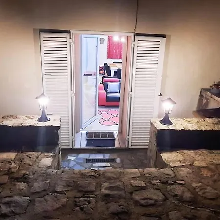 Confortable Avec Jacuzzi A Villa